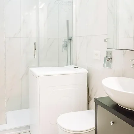 Via Cagliero 14 Appartement